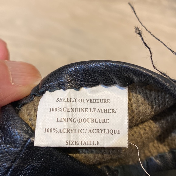 Leather Gloves - Picture 4 of 10